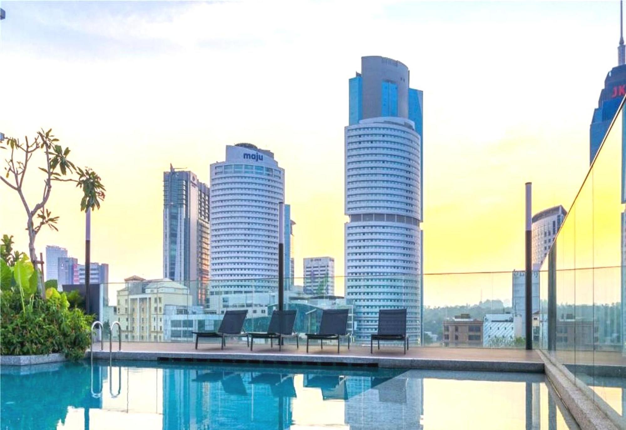 Oyo 90952 Quill Residences By Oyo Homestay *