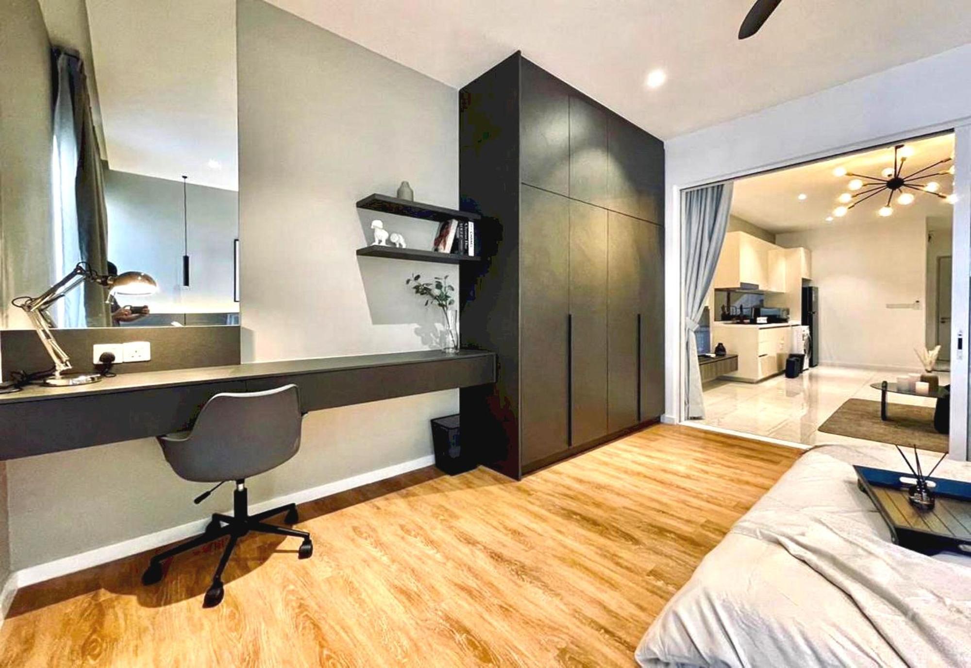 Oyo 90952 Quill Residences By Oyo