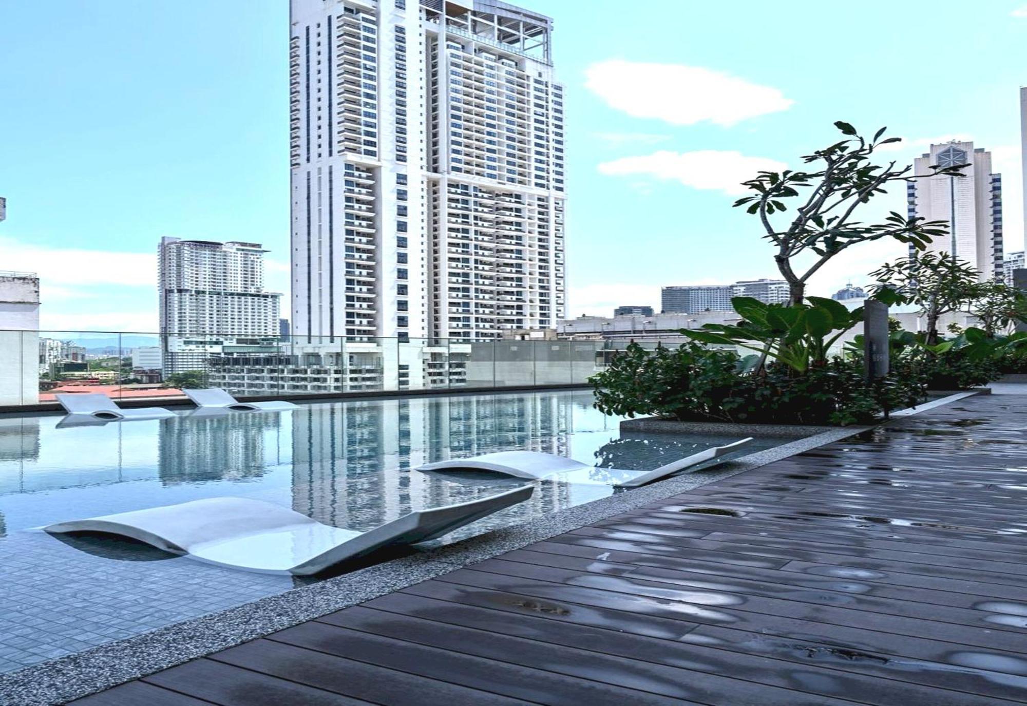 Homestay Oyo 90952 Quill Residences By Oyo Kuala Lumpur